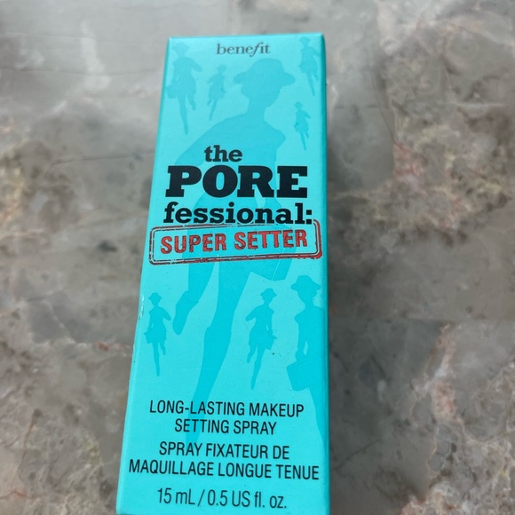 NWT Benefit Makeup Setting Spray and Mirrored Key Chain - Picture 6 of 6